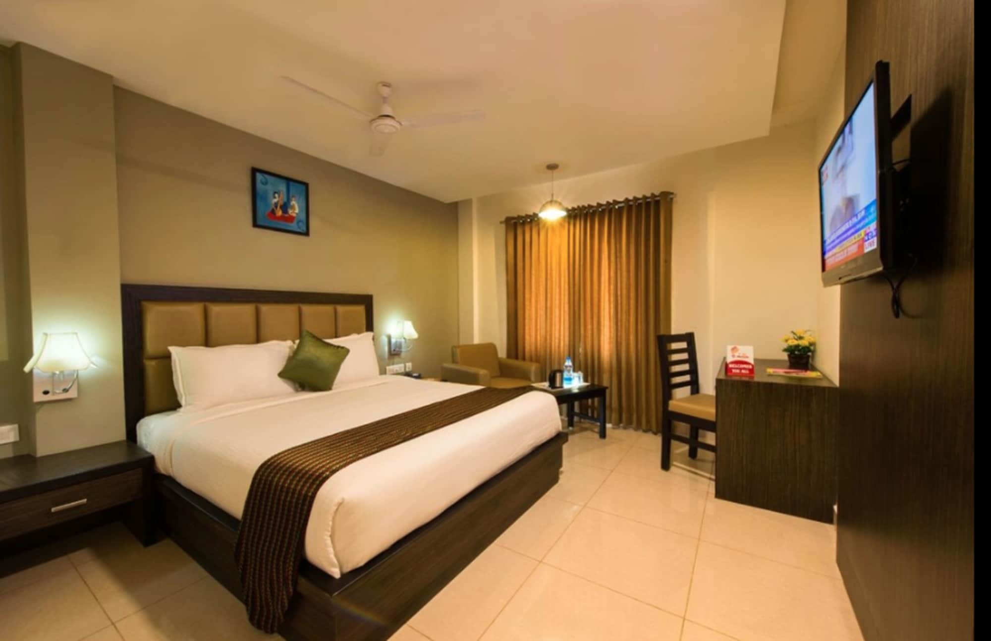 Plaza Hotel Trichy Tiruchirappalli Exterior foto